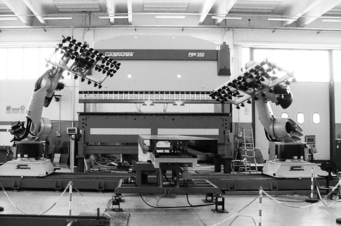 Viene realizzato il primo sistema twin robot